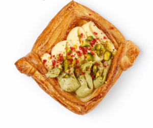 Kreminis sluoksnelis su pistacijomis – Mon Ami desertas